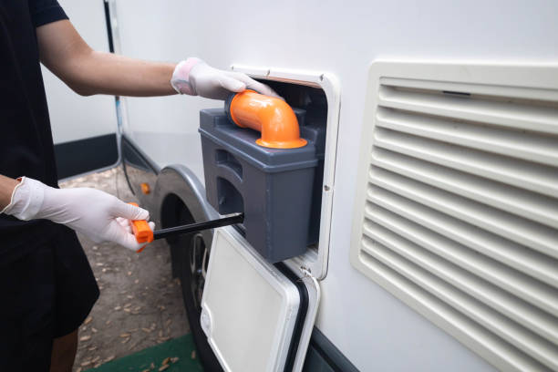 Portable Toilet Options We Offer in Oswego, IL